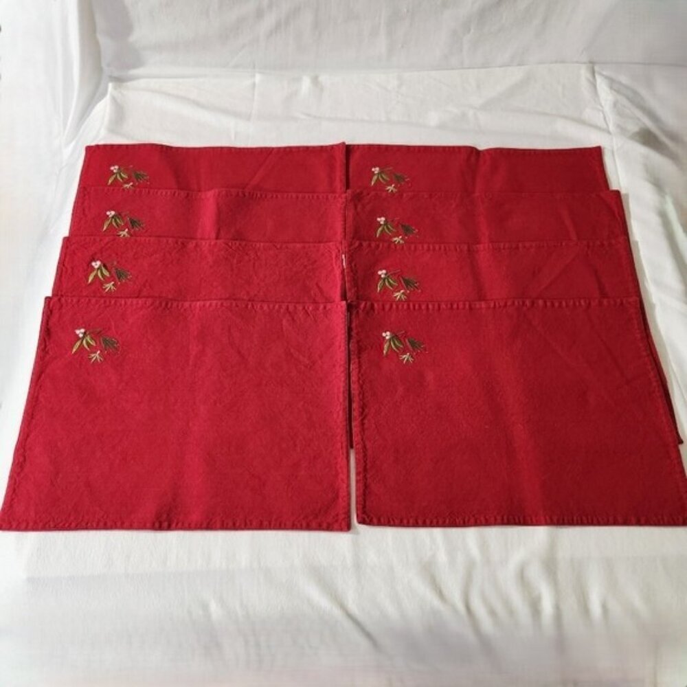 Tag Red Holiday Floral Embroidered Diner Table Placemat Settings For Eight Party